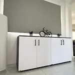 Apartment Albert's Center 101k
