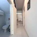 Albert's Center 101k Apartment Larnaca