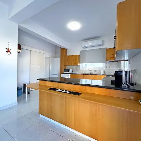 Appartement Albert's Center 101k *