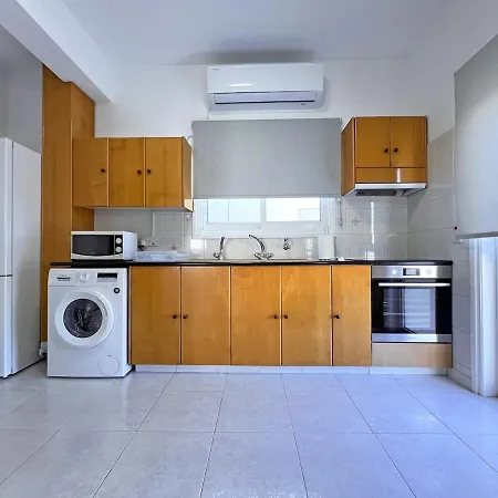 Appartement Albert's Center 101k